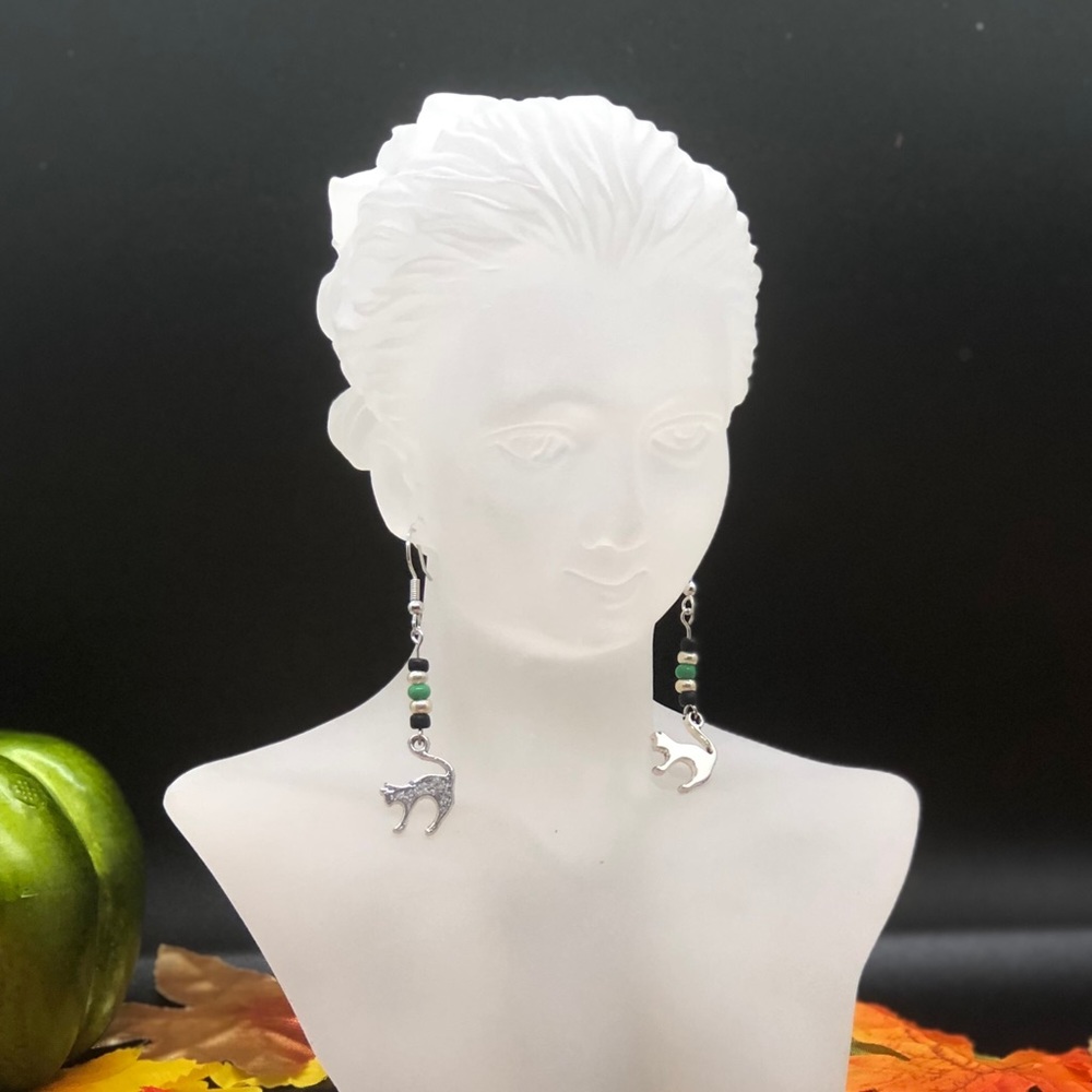 Halloween cat earrings